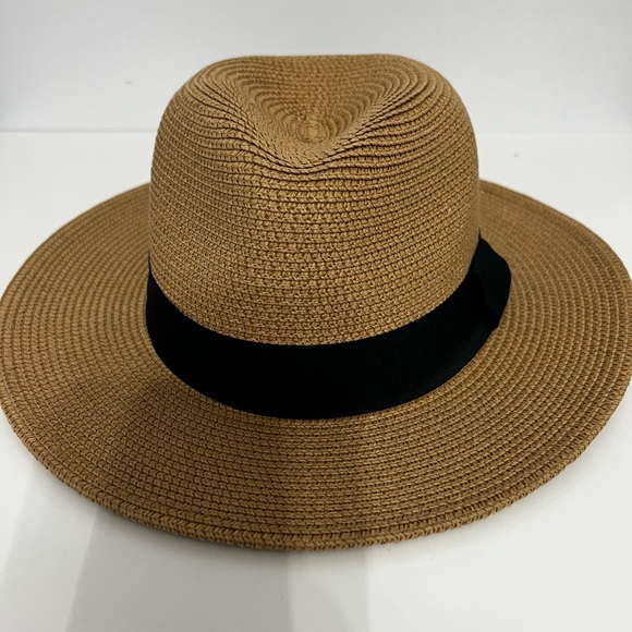 Paper Hat - Picture 2 of 3